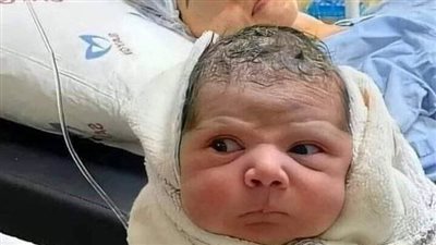ولد مابيتكلم الا بعد 6 سنوات 