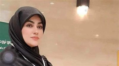 فتاة سعودية في سن الخامسة والثلاثين