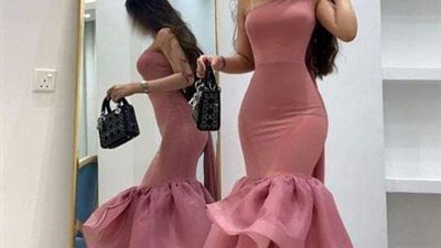 قدام مرايتها