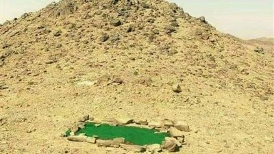 قبر السيدة آمنة بنت وهب