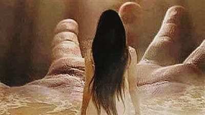 امرأة تقول كانت عندى عائلة ابي وامي