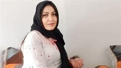 انا بنت عايشة في بيت عمي