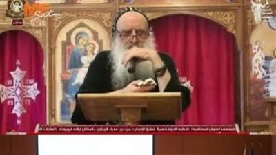 الطلاب المسلمين والقسيس