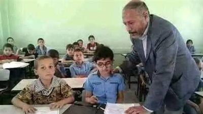 في احدي المدارس البعيدة