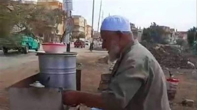 بائع الشاي