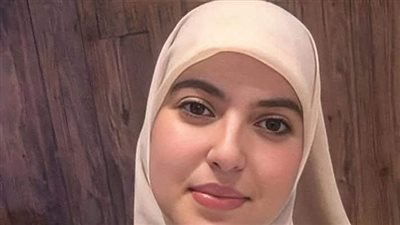 قصة امرأة تبرعت بعينها لزوجها