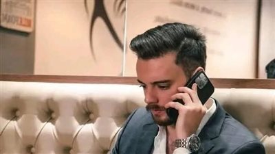 كنت ف الشغل وجاتلي مكالمة بقلم مصطفي مجدي