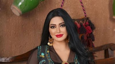 من انا بقلم فاطمة الزهراء