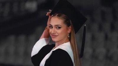 بعد أن تخرجت من الجامعة