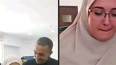 شابة جزائرية اسمها لينا