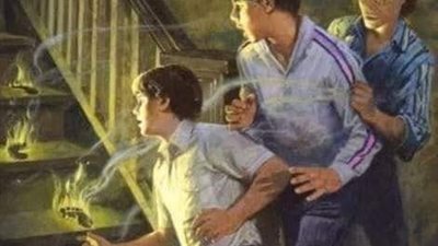 رجل كتب وصيته